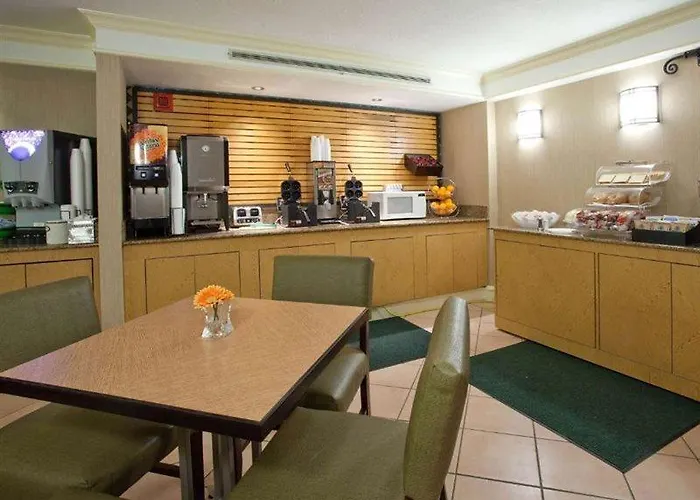 Hotel La Quinta By Wyndham Cheyenne