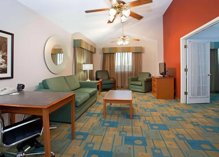 Hotel La Quinta By Wyndham